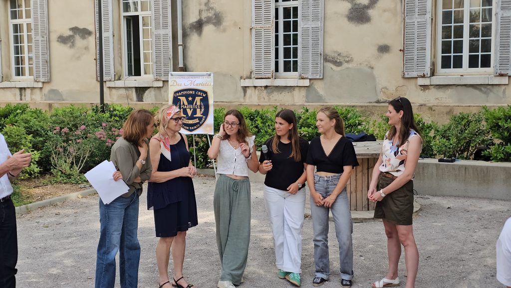 remise des prix team crew - institution sainte marie les maristes - la seyne sur mer