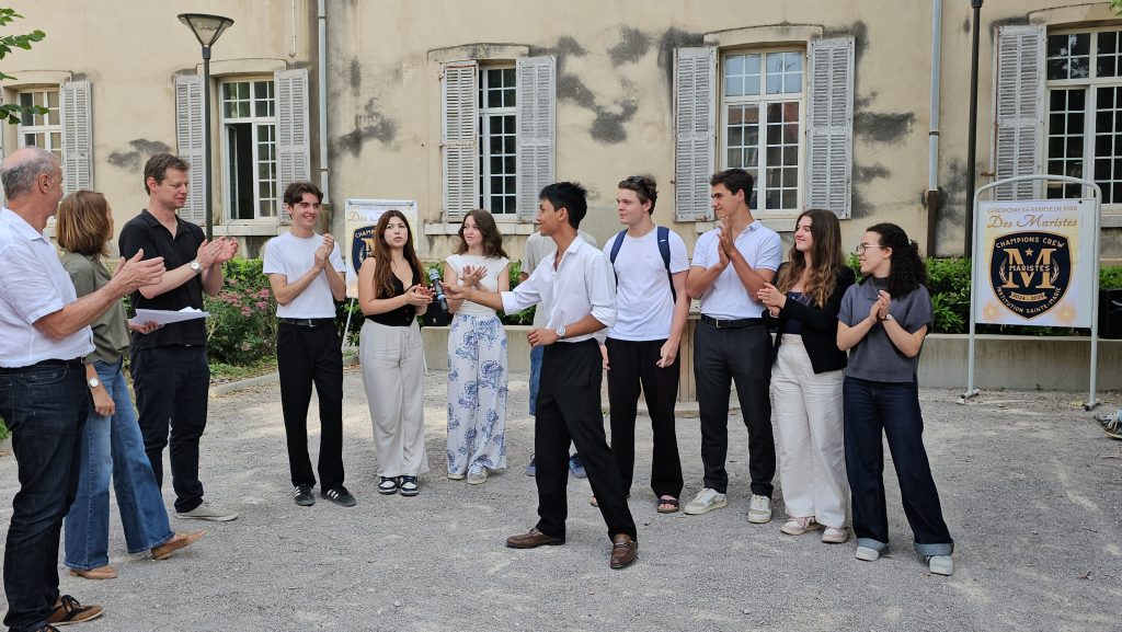 remise des prix team crew - institution sainte marie les maristes - la seyne sur mer