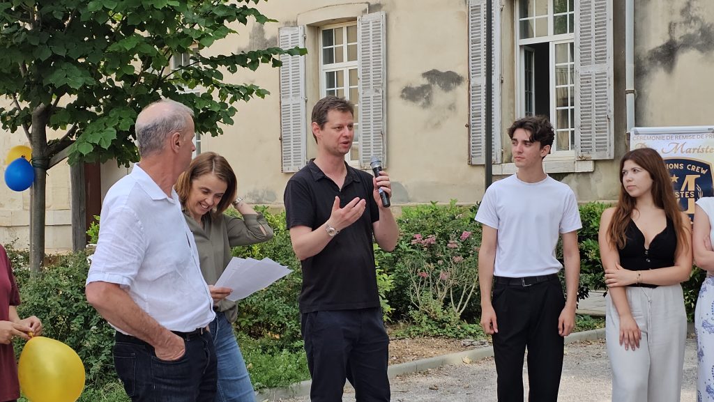 remise des prix team crew - institution sainte marie les maristes - la seyne sur mer