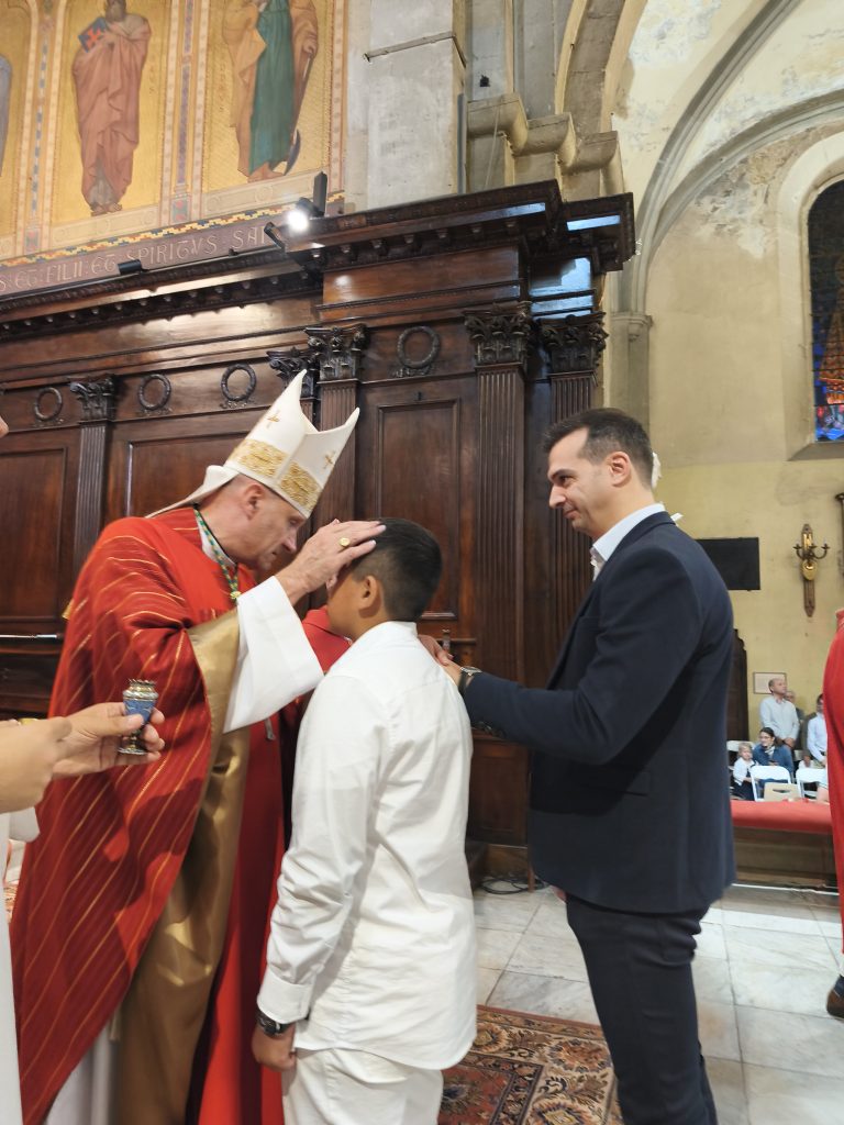 messe de confirmation institution sainte marie les maristes la seyne sur mer