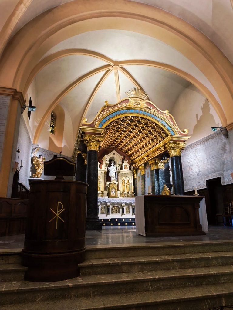 retraite confirmation notre dame du laus institution sainte marie les maristes - la seyne sur Mer