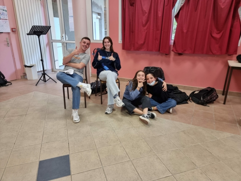 action green class (13)